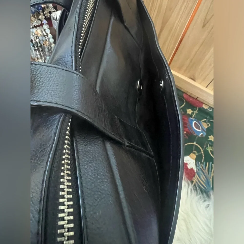 Coach Black Leather Men's Briefcase. Can be unisex.